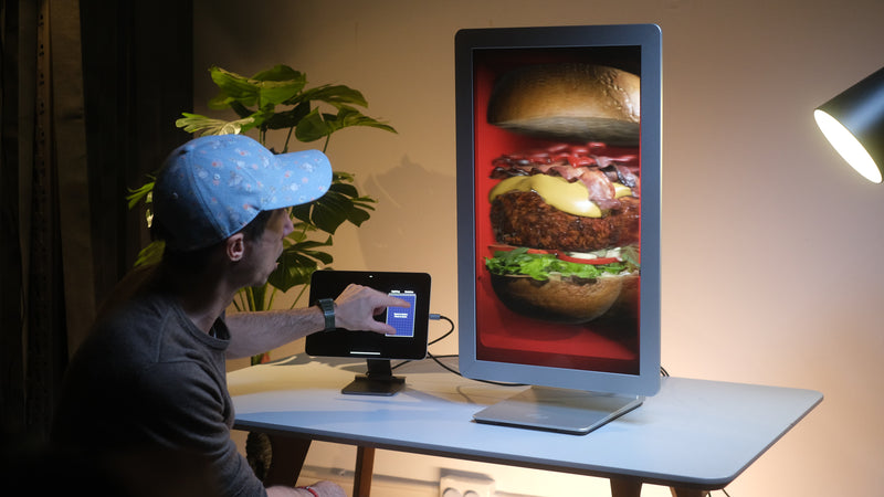 Looking Glass 27in Light Field Display - Channel XR